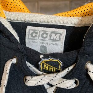 Official NHL Boston Bruins jersey